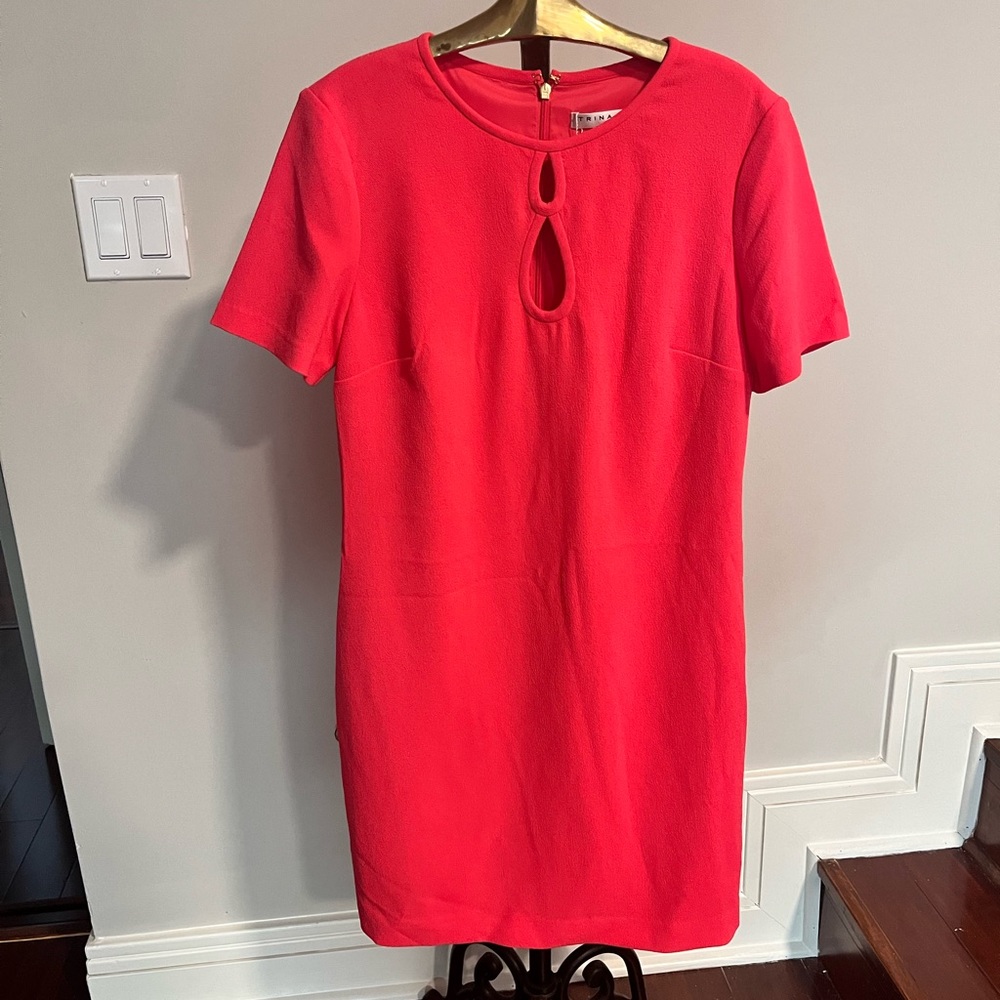 BRAND NEW Coral Dress With Key Hole Cut Out